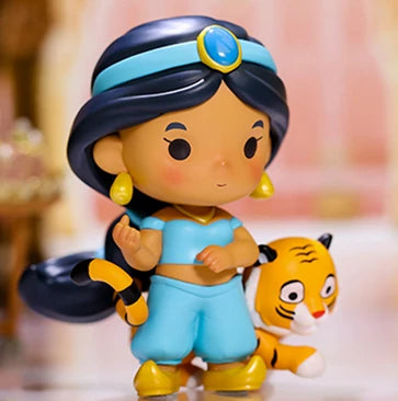 Blind Box Toys SkullPanda Pop Mart Princess With Partne Series Figures Action Figure Surpris Gift Confirm Box Gift