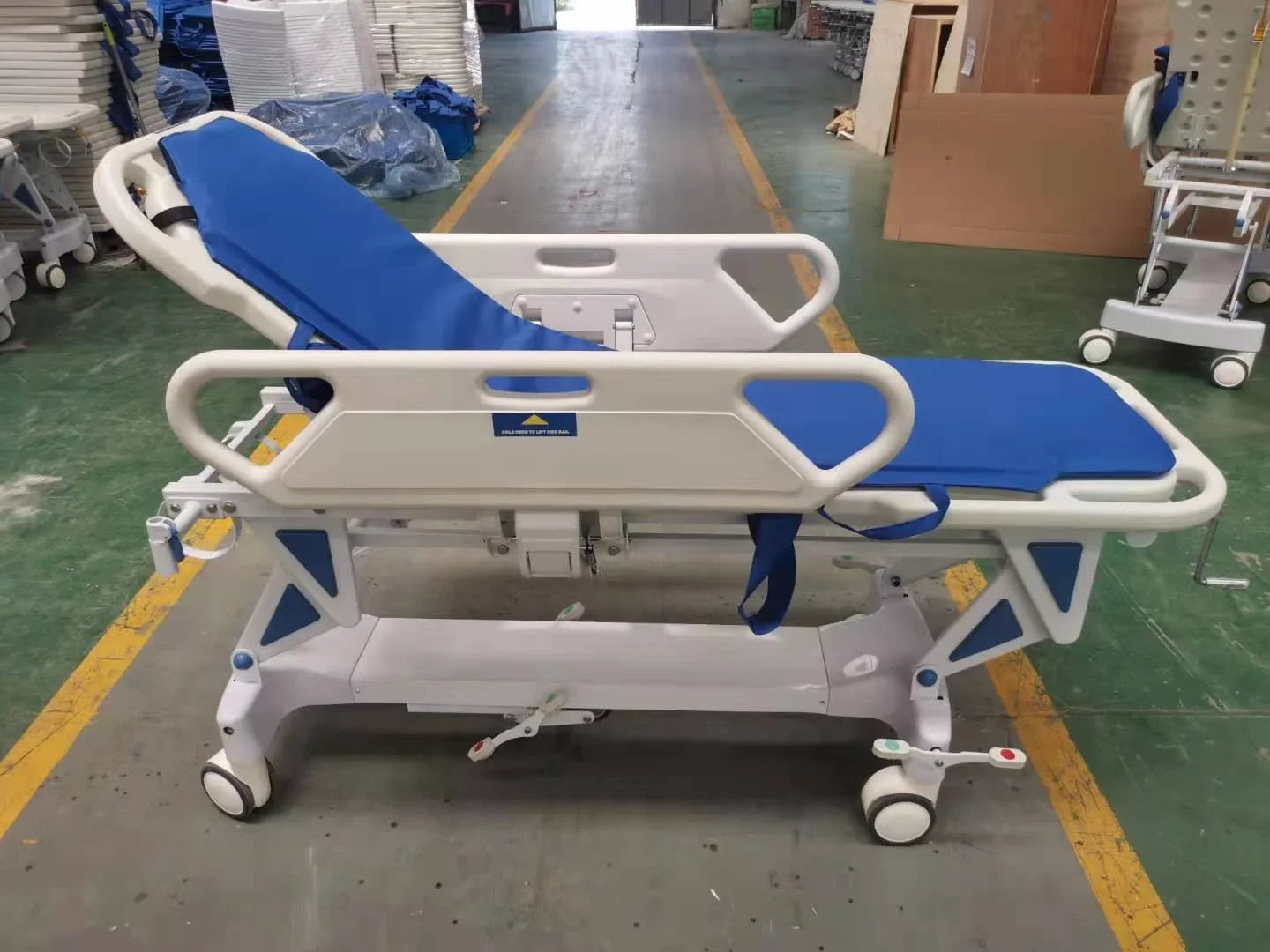 Factory Price Medical Patient Transfer Bed IV Pole Luxurious Hydraulic  Stretcher Cart